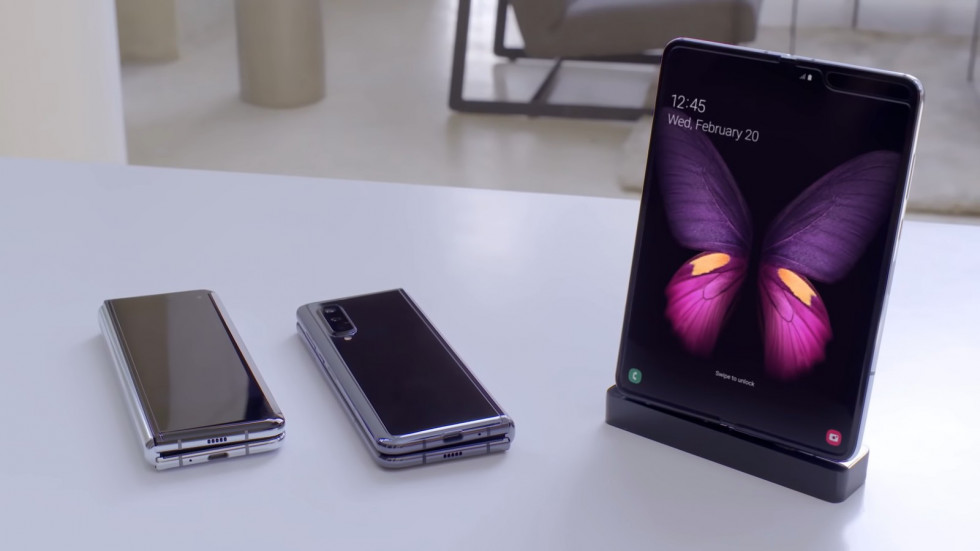 Раскрыта дата старта продаж Galaxy Fold с гибким экраном