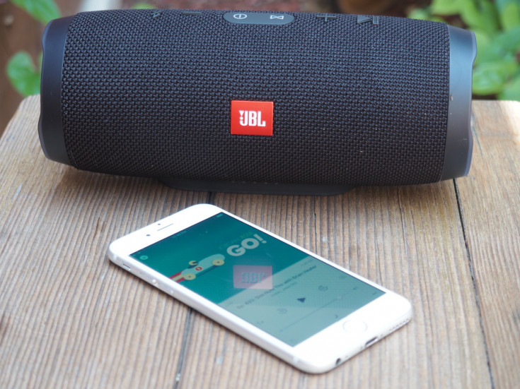 JBL Charge 3